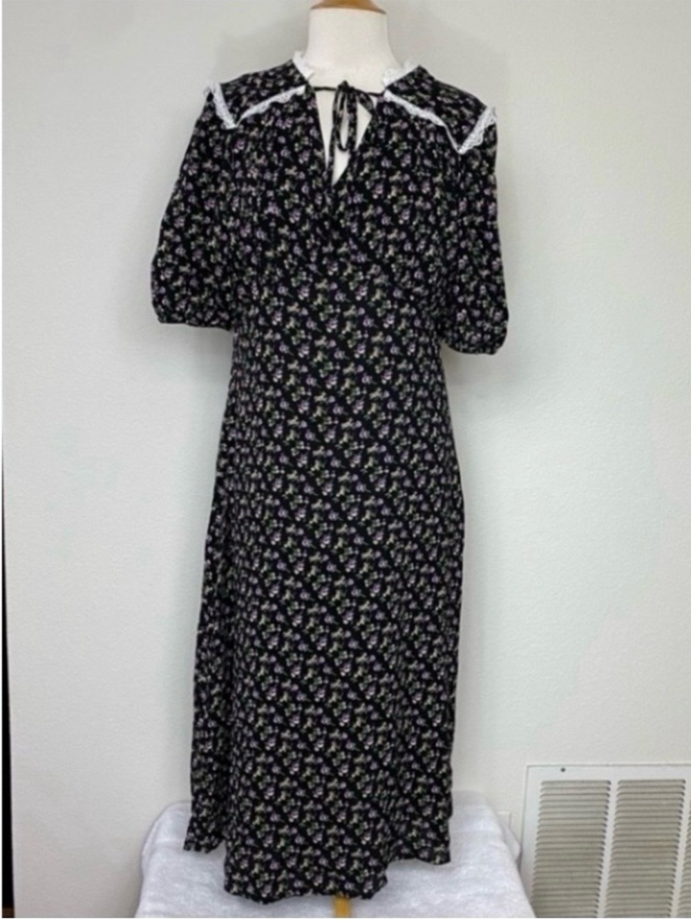 NWT New Dual Nature Womens Black Purple Floral Lace Midi Dress Size Large Modest